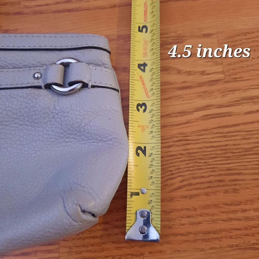 💐COACH Vintage Pebbled Leather Wristlet TIMELESS! - Picture 12 of 13